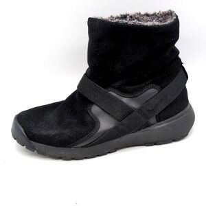nike boots fur